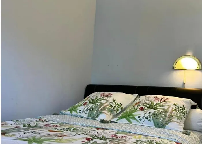 Belle Chez Zoa Homestay Noisiel